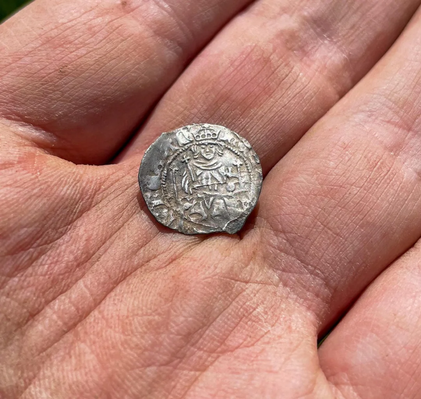 Community find image