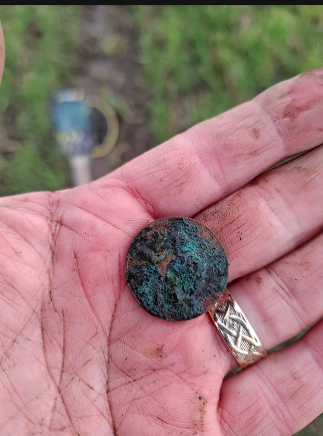 Community find image